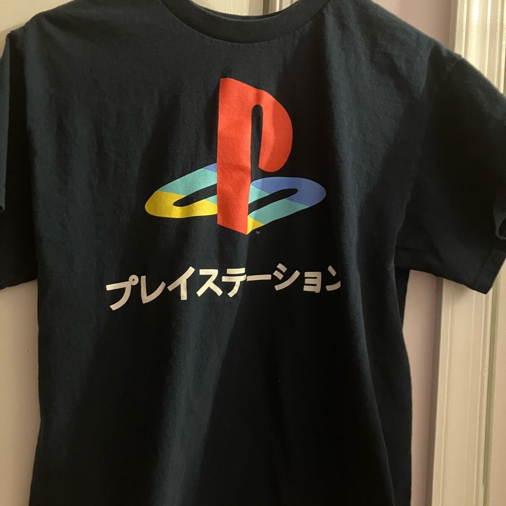 PlayStation men’s shirt…